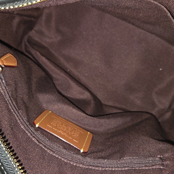 Coach - Picture 6 of 6